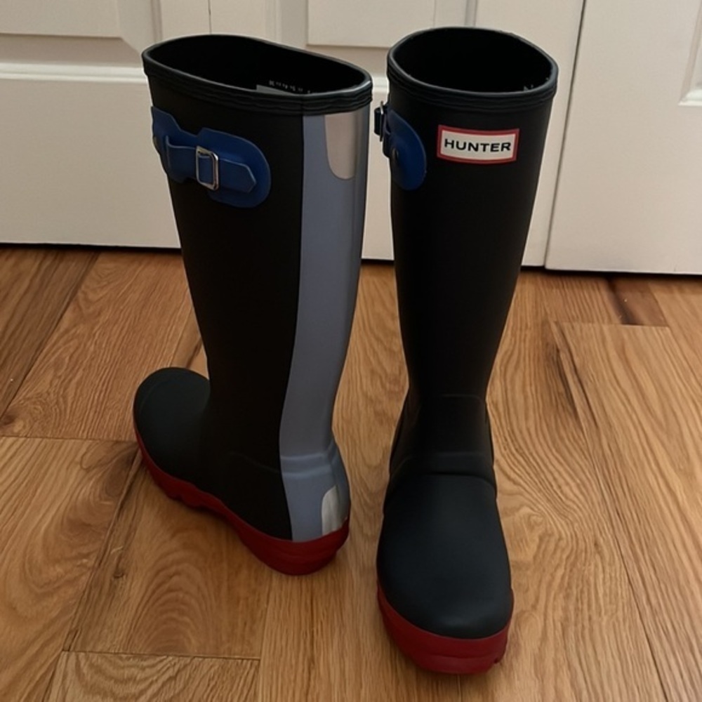 Hunter limited edition red & blue color block reflective boots Sz 5